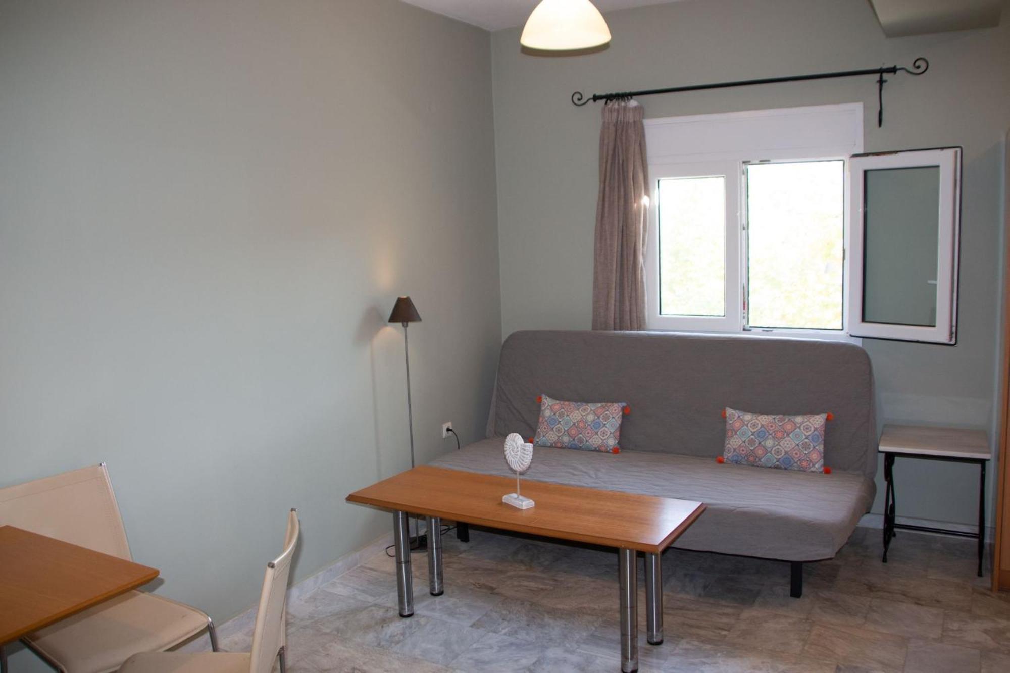 Avesta Apartments - 200M From The Beach Vasilikí الغرفة الصورة