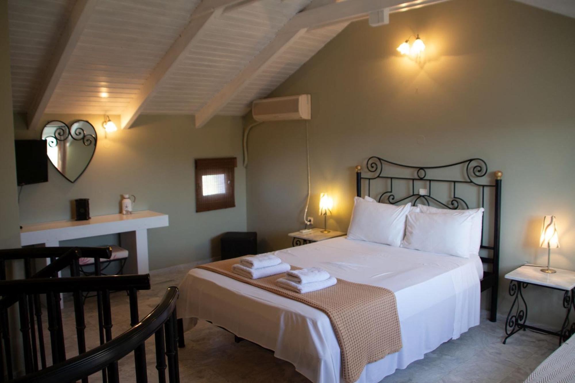 Avesta Apartments - 200M From The Beach Vasilikí الغرفة الصورة