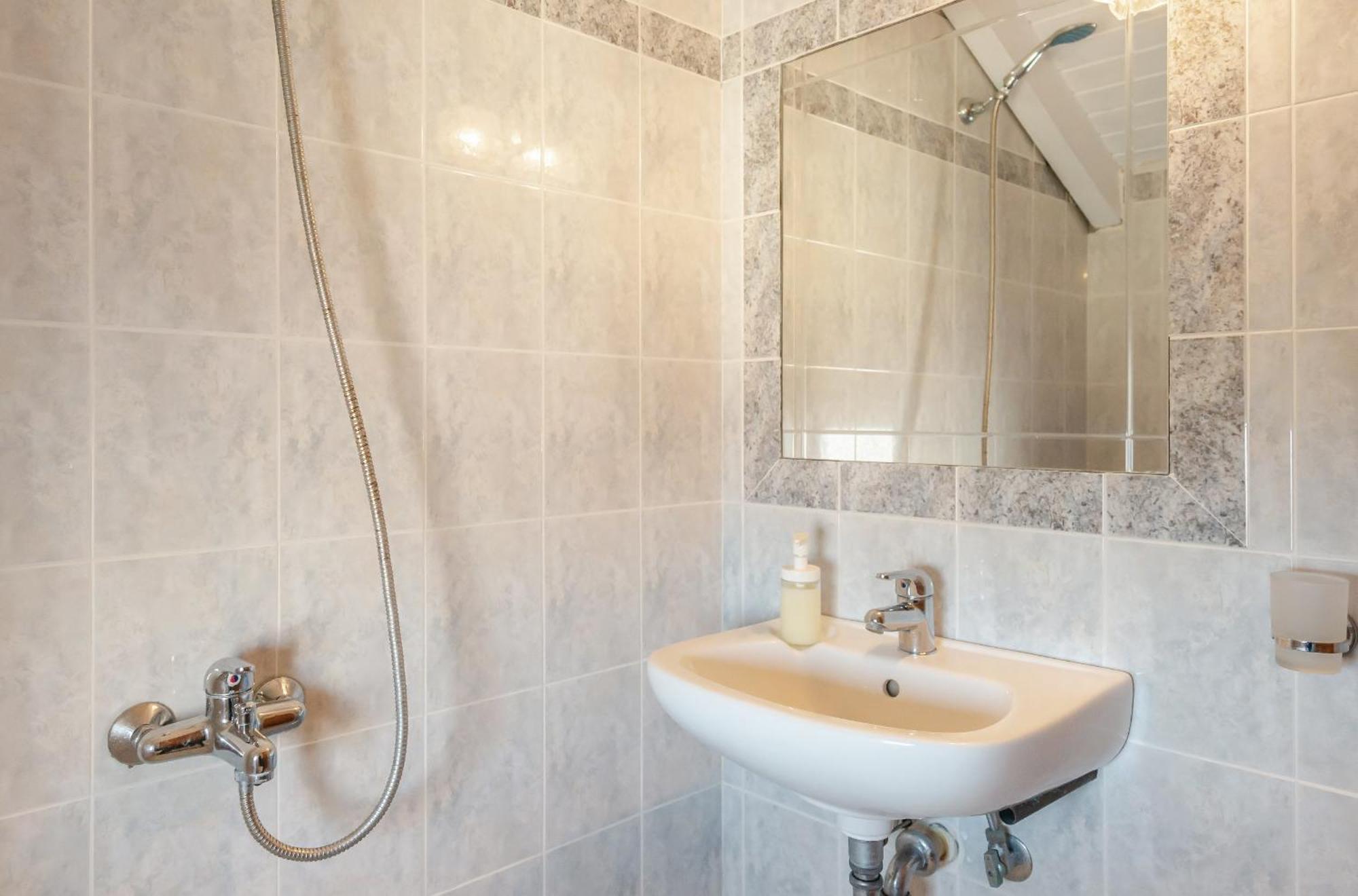 Avesta Apartments - 200M From The Beach Vasilikí الغرفة الصورة